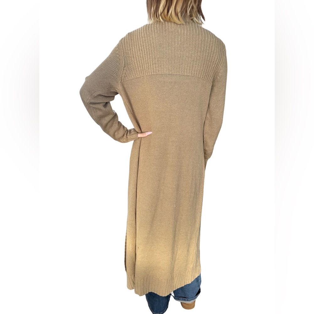 VENUS Long Camel Button-Front Ribbed Cardigan - Picture 3 of 12